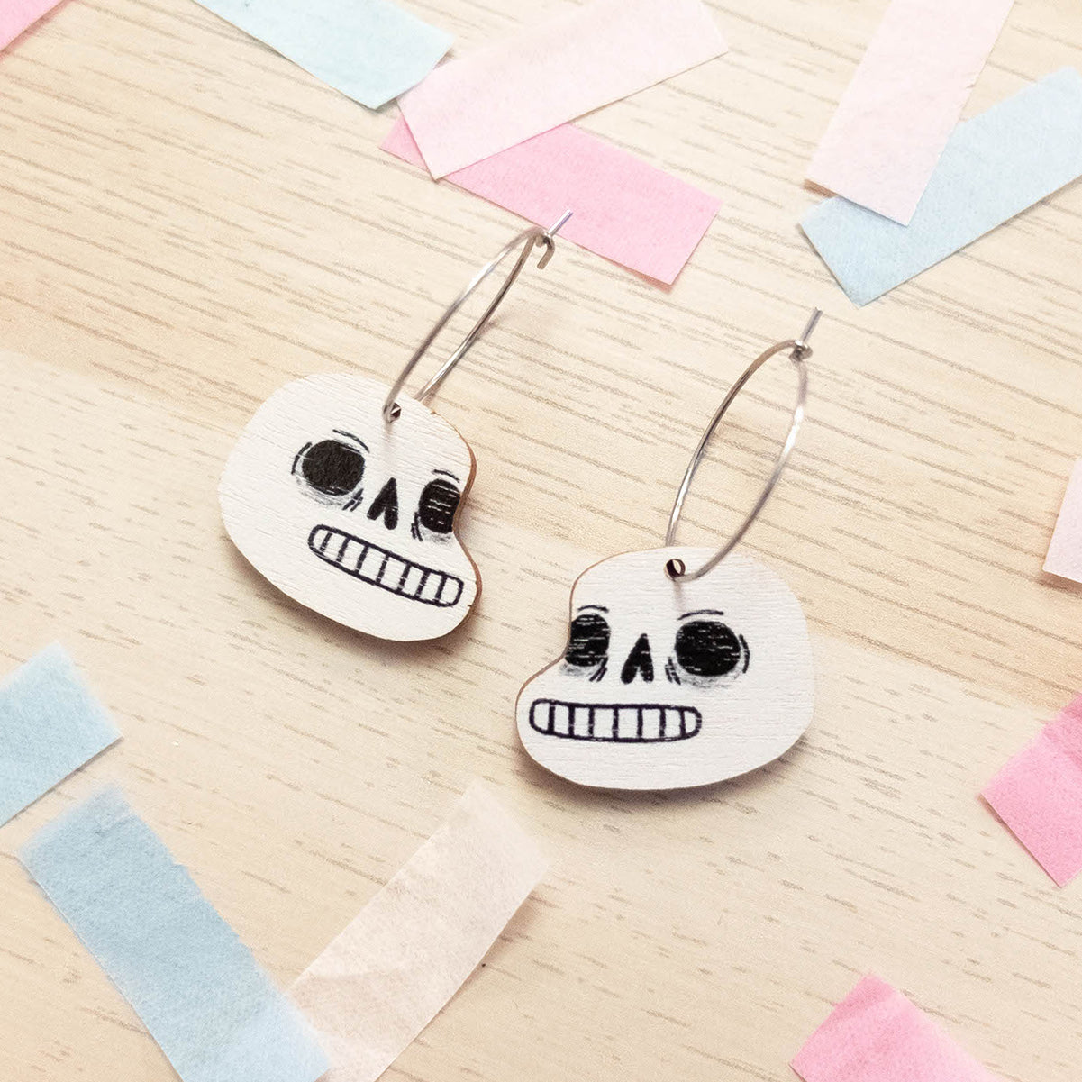 Skull earrings