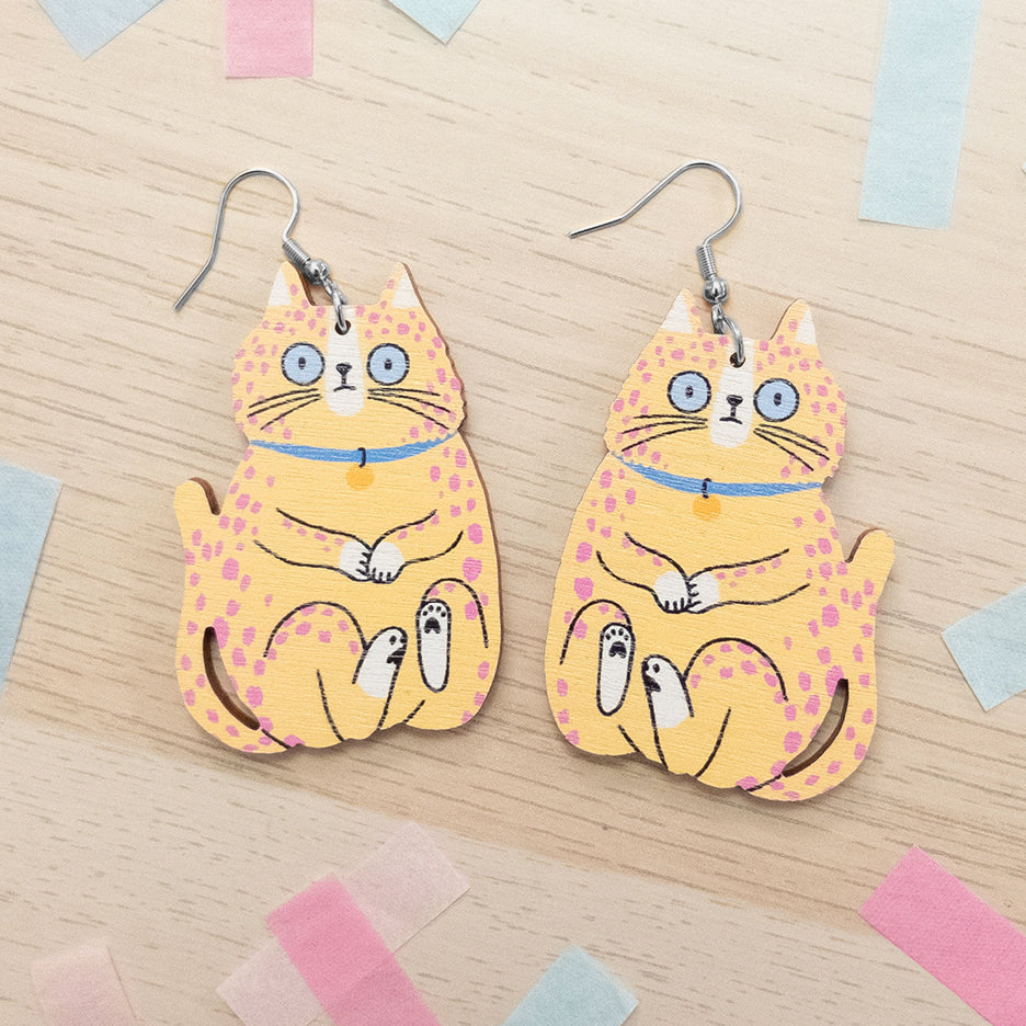 Spaced Cat Yellow earrings
