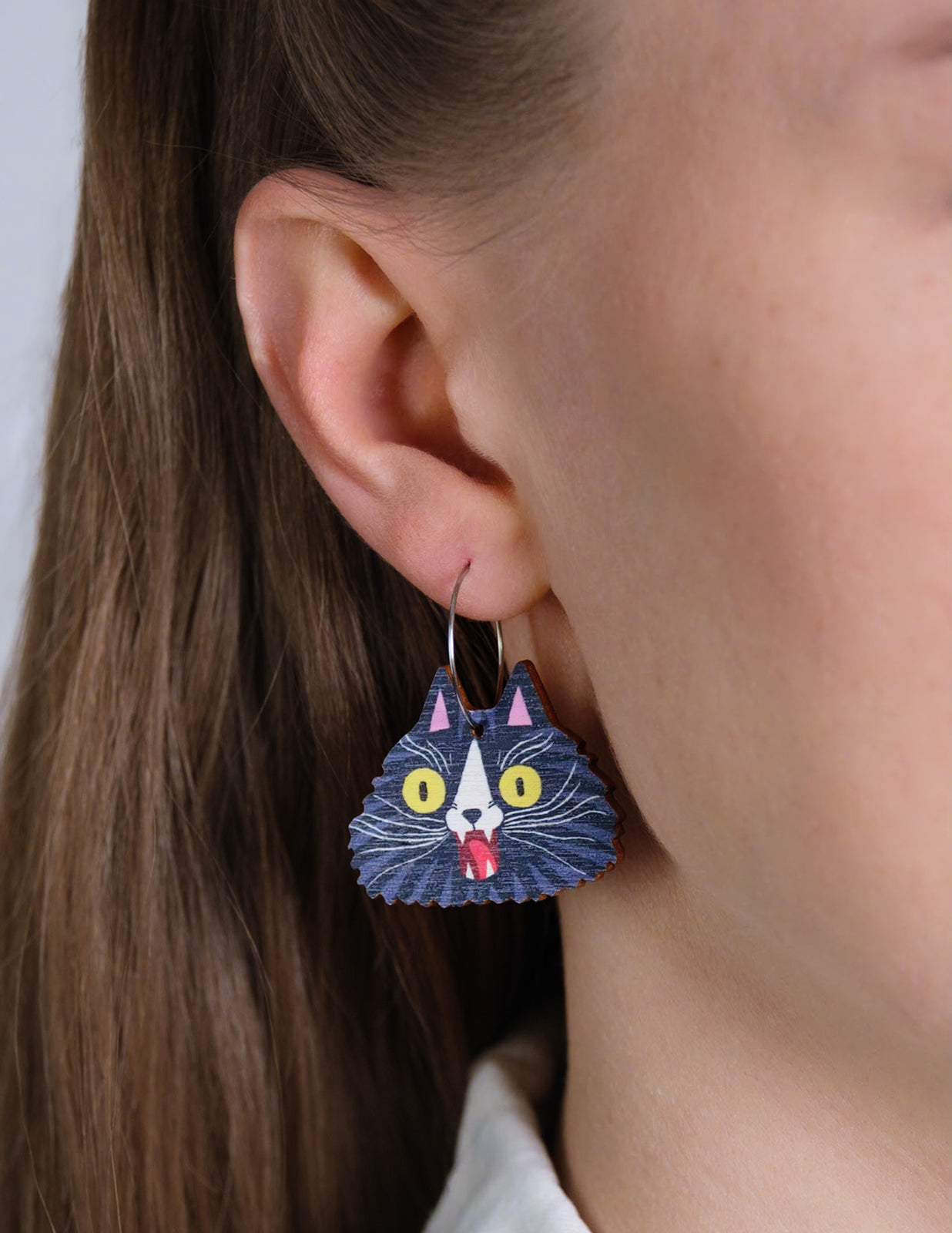 Hissing Cat earrings