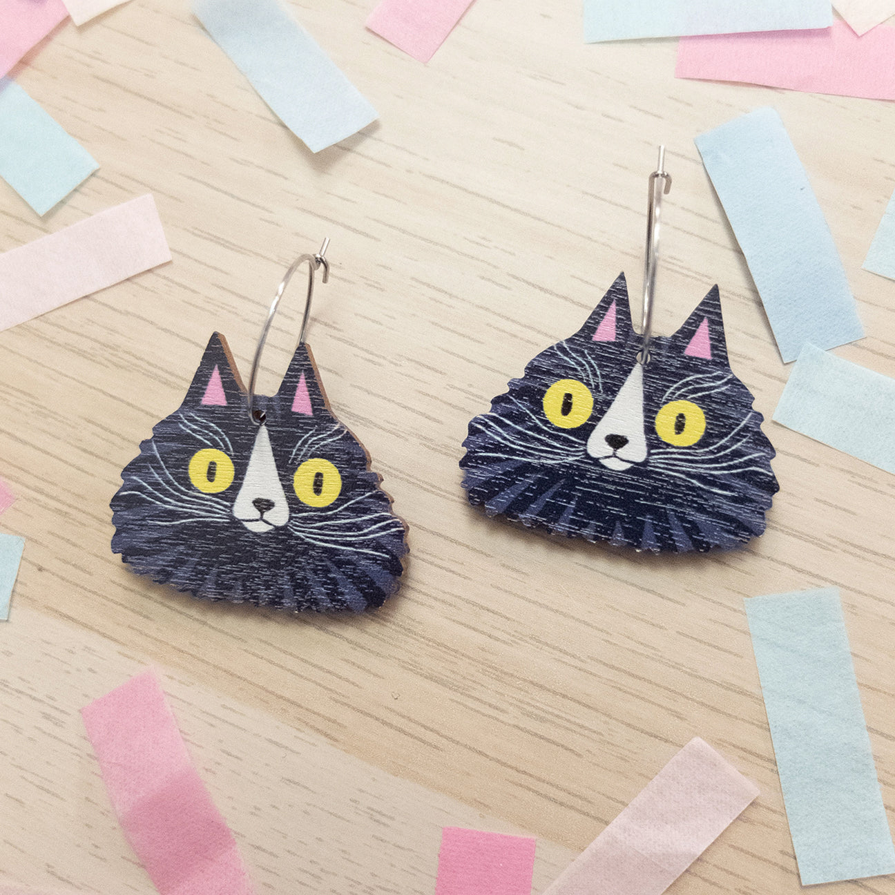 Cat Face Black earrings