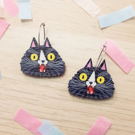 Hissing Cat earrings