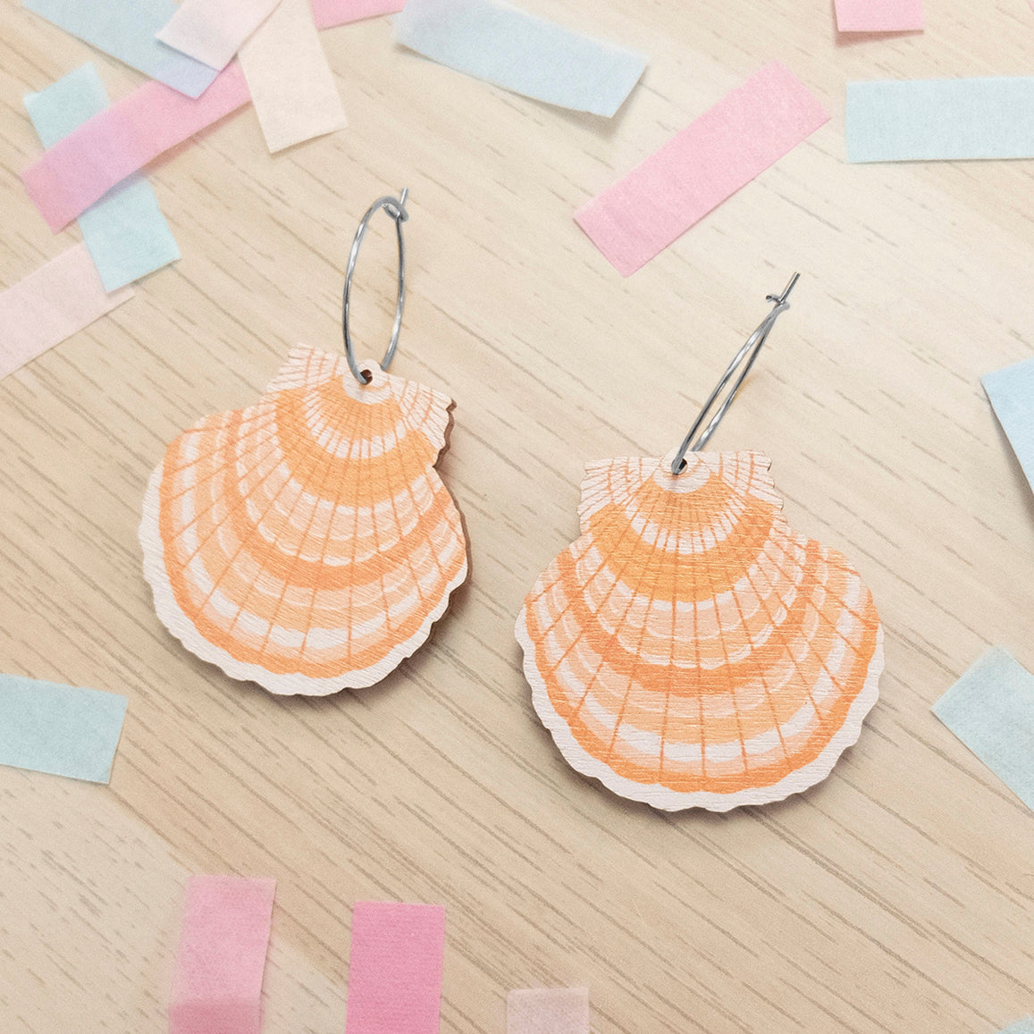 Seashell Orange earrings